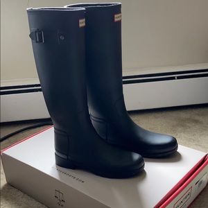 Hunter tall rain boots matte